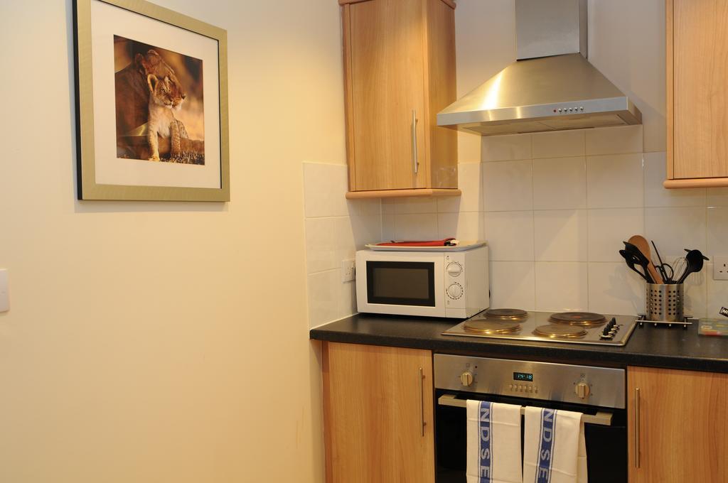 Your Stay Bristol Cotham Lawn Экстерьер фото