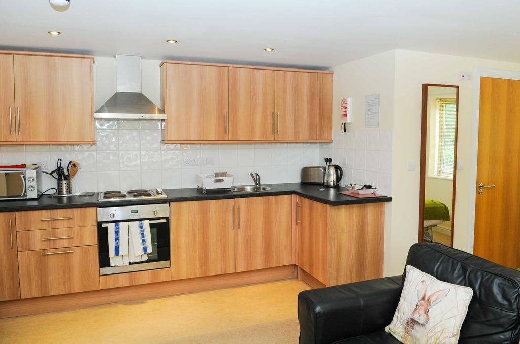 Your Stay Bristol Cotham Lawn Экстерьер фото