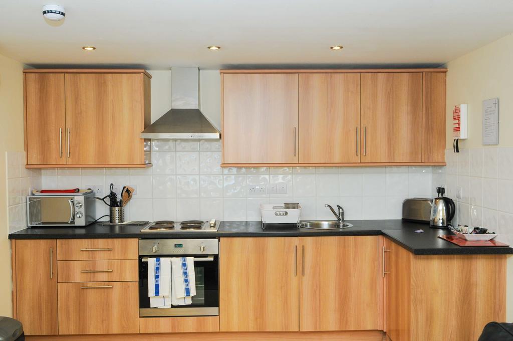 Your Stay Bristol Cotham Lawn Экстерьер фото